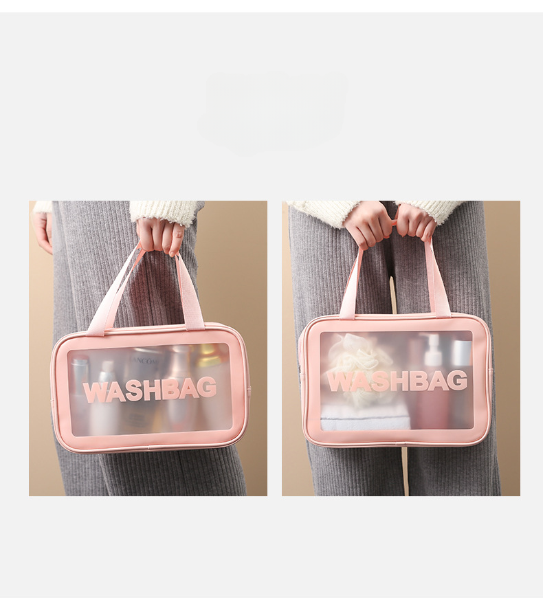trousse-de-voyage-rose-main